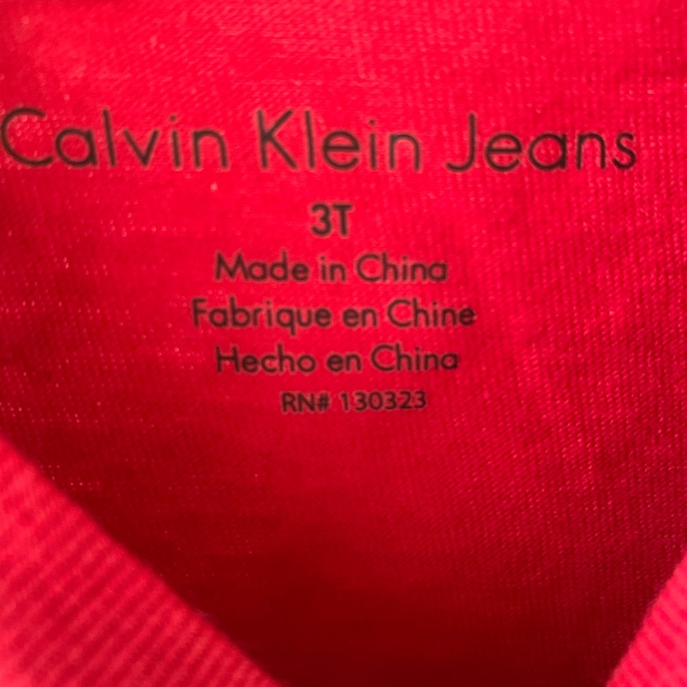 NWT Calvin Klein boys 3T red short sleeve shirt - Picture 3 of 4